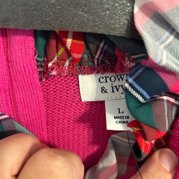 Crown & Ivy Women's Pink Sweater Plaid Collar & Cuffs‎ Layered Look Size L - Picture 4 of 8